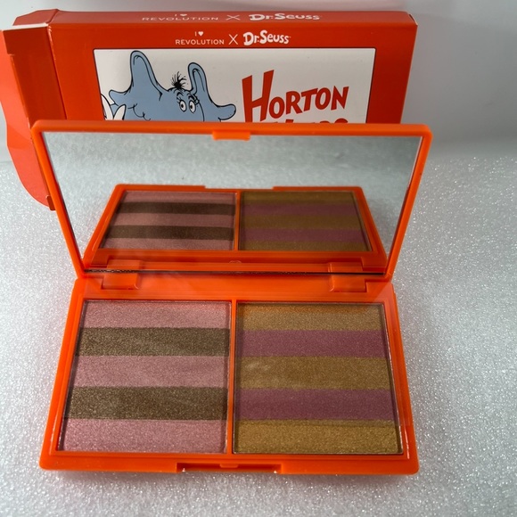 $5 Dr Seuss Horton Hears makeup palette. New in box. $5 if bundled - Picture 3 of 3